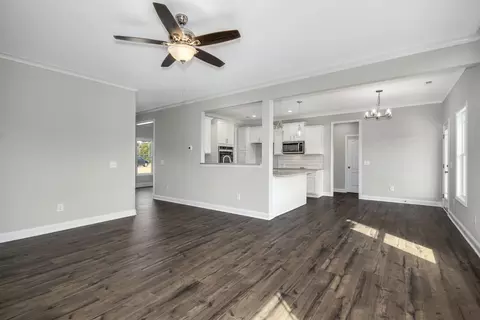 161 Cedarbrook Dr, Benson, NC 27504 photo 8