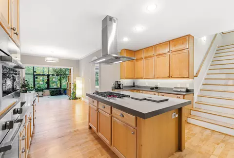 4132 Picardy Dr, Raleigh, NC 27612 photo 12