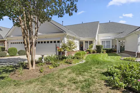 313 Sawgrass Hill Ct, Cary, NC 27519