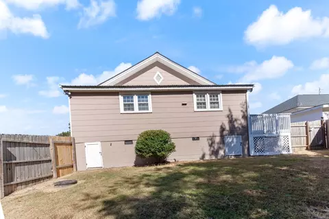 209 E J St, Erwin, NC 28339 photo 31