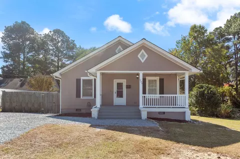 209 E J St, Erwin, NC 28339