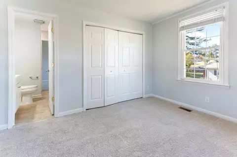 209 E J St, Erwin, NC 28339 photo 9