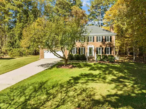 3000 Daventry Ln, Raleigh, NC 27613 photo 2