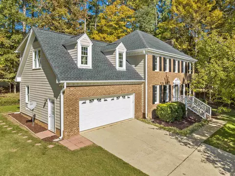 3000 Daventry Ln, Raleigh, NC 27613 photo 3