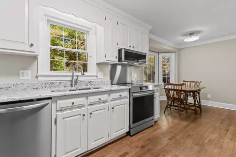 3000 Daventry Ln, Raleigh, NC 27613 photo 13