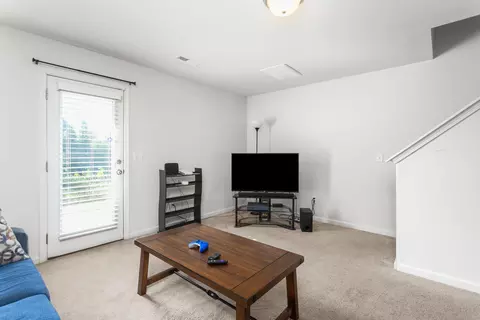 463 Sandybrooke Dr, High Point, NC 27265 photo 13