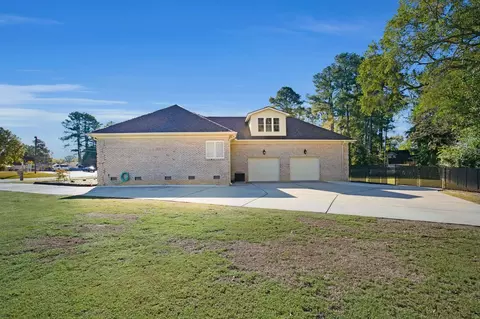 1103 Dixie Dr, Selma, NC 27576 photo 32