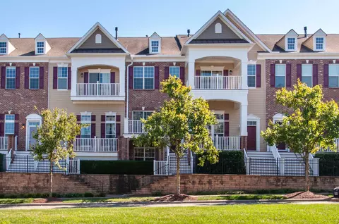 9221 Calabria Dr #114, Raleigh, NC 27617