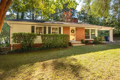 3321 Octavia St, Raleigh, NC 27606