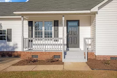 51 Waterfall Ct, Erwin, NC 28339 photo 3