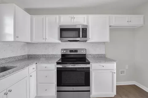 51 Waterfall Ct, Erwin, NC 28339 photo 9