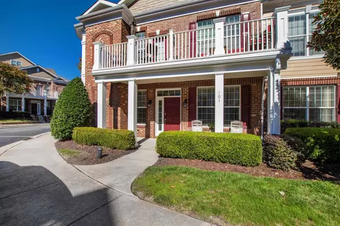 10511 Sablewood Dr #101, Raleigh, NC 27617