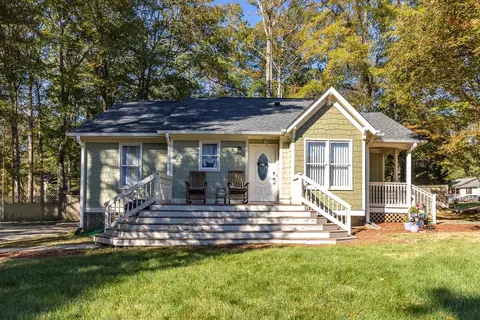 307 Glaive Dr, Durham, NC 27703 photo 1