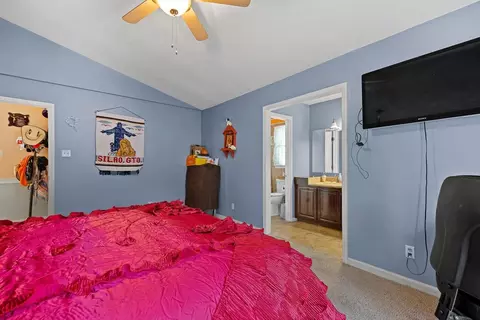 307 Glaive Dr, Durham, NC 27703 photo 15