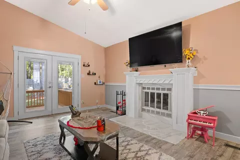 307 Glaive Dr, Durham, NC 27703 photo 12