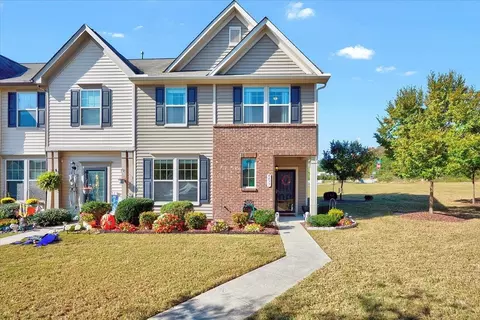 4437 Middletown Dr, Wake Forest, NC 27587 photo 1