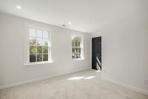 101 E Carnaby Ct, Cary, NC 27513 photo 22