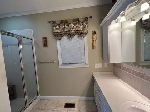 210 E St, Erwin, NC 28339 photo 17