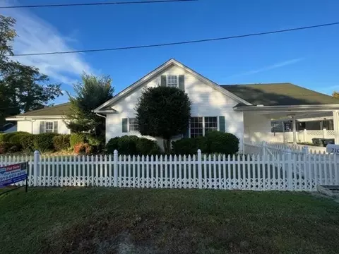 210 E St, Erwin, NC 28339 photo 40