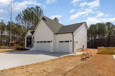 8312 Dolce Dr, Wake Forest, NC 27587 photo 2