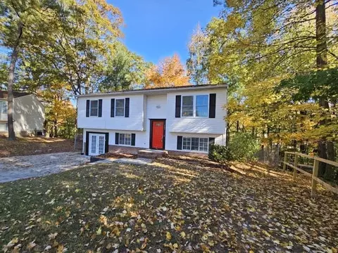 105 Whetstone Ct, Durham, NC 27703 photo 3