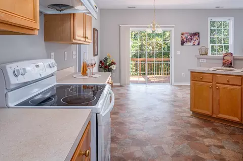 4615 Regency Dr, Durham, NC 27713 photo 12