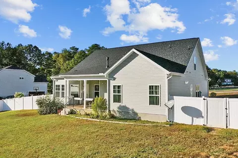 744 November Ln, Willow Spring, NC 27592 photo 11