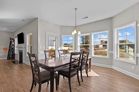 744 November Ln, Willow Spring, NC 27592 photo 7
