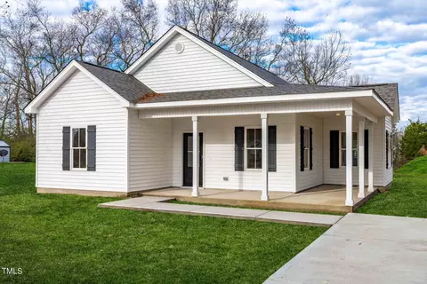 430 S Pine St, Princeton, NC 27569