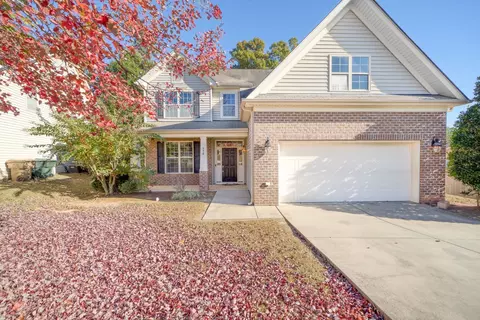 570 Rolling Meadow Dr, Clayton, NC 27527