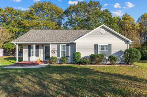115 Chandler Ct, Willow Spring, NC 27592 photo 1
