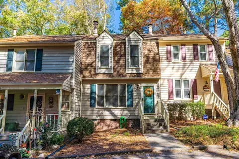 6503 Hearthstone Dr, Raleigh, NC 27615