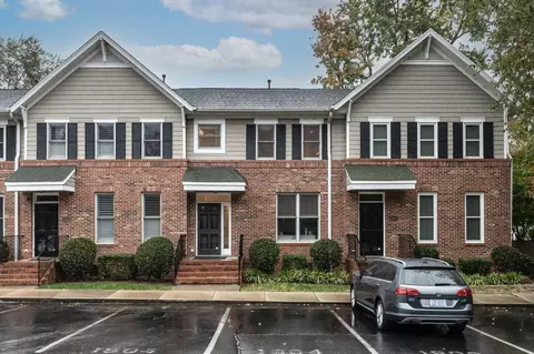 1802 Saluda Ct, Raleigh, NC 27608