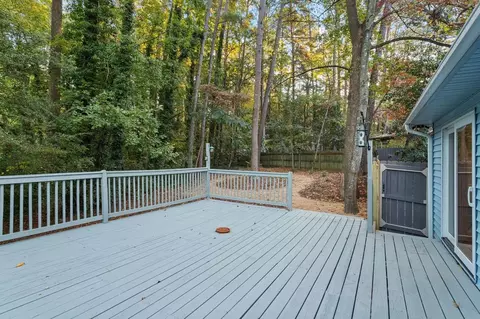 809 Silver Leaf Pl, Raleigh, NC 27609 photo 6