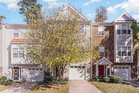 11930 Field Towne Ln, Raleigh, NC 27614