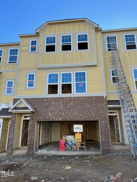 2223 Kettle Falls Sta #393, Apex, NC 27502