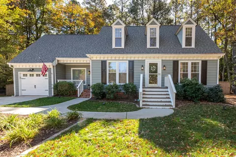 6600 Vancouver Ln, Raleigh, NC 27615