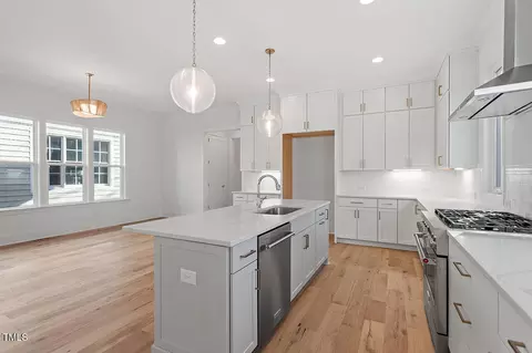 2406 Everett Ave, Raleigh, NC 27607 photo 34