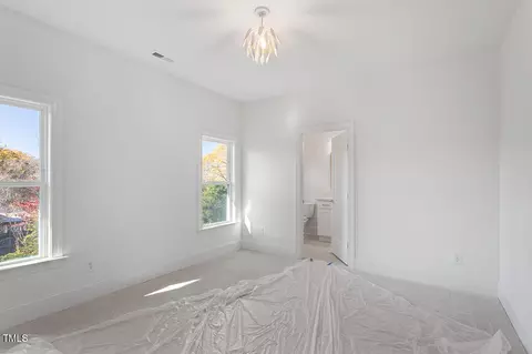 2406 Everett Ave, Raleigh, NC 27607 photo 13