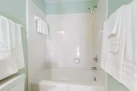 803 Inglenook Dr, Durham, NC 27707 photo 23