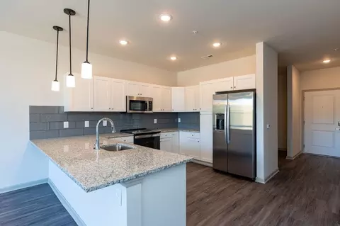 2303 Gathering Sq Ct, Fuquay Varina, NC 27526
