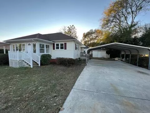300 W C St, Erwin, NC 28339 photo 26