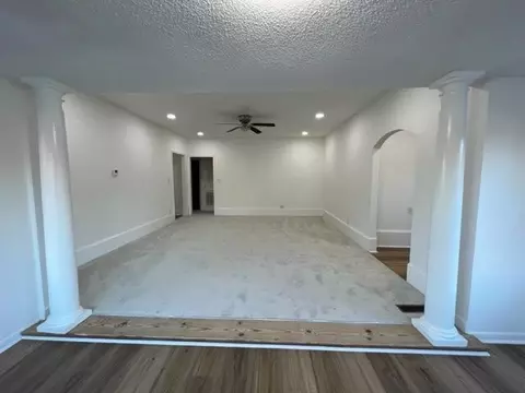 300 W C St, Erwin, NC 28339 photo 8