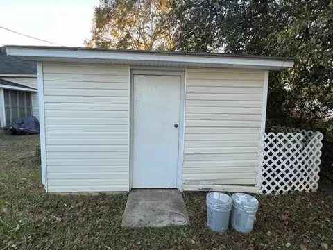 300 W C St, Erwin, NC 28339 photo 32