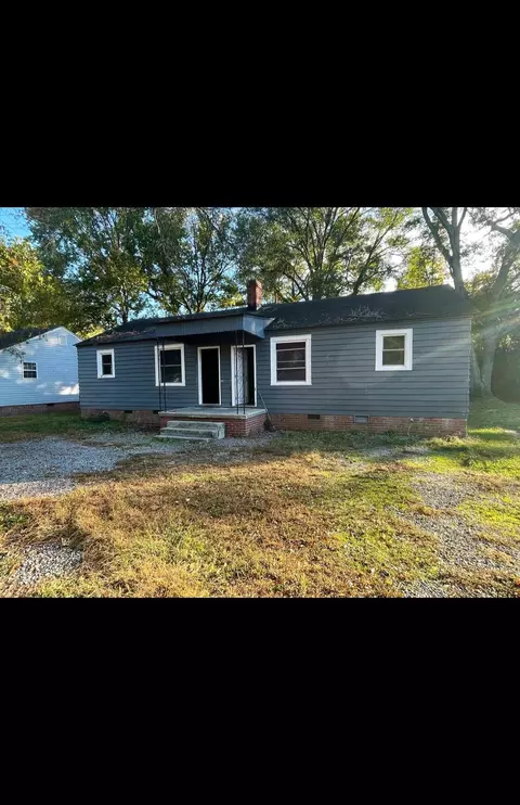 617 Midway St, Rocky Mount, NC 27801