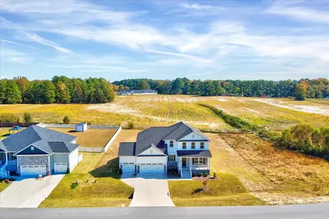 250 Hannah Yam Ln, Benson, NC 27504 photo 2