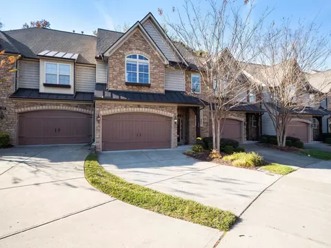 132 Sunstone Dr, Cary, NC 27519