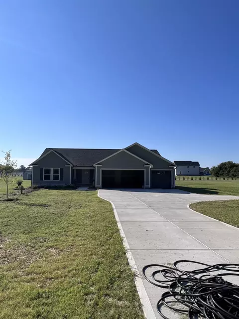 120 B H Parrish Rd, Benson, NC 27504 photo 2