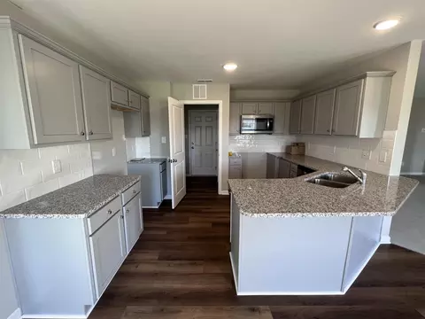 120 B H Parrish Rd, Benson, NC 27504 photo 8