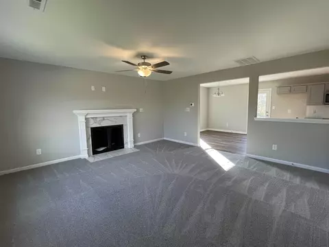 394 Touchdown Way, Benson, NC 27504 photo 2